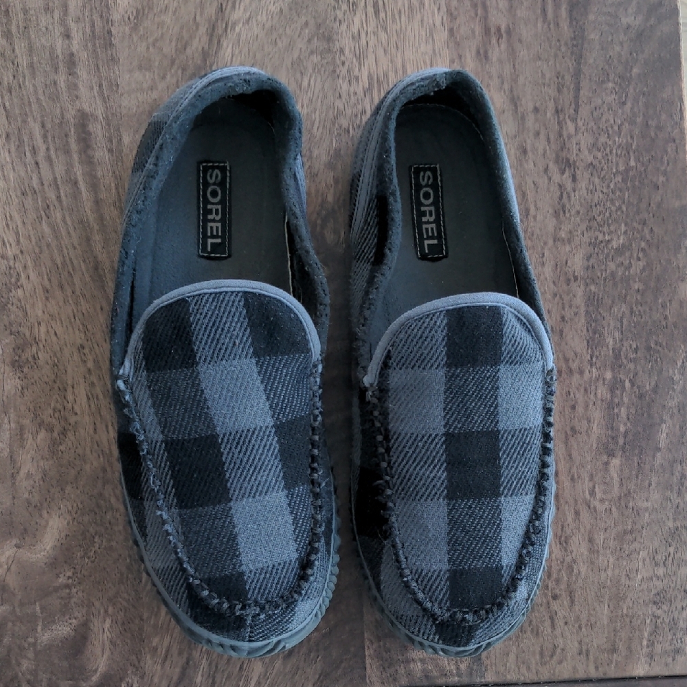 Sorel Black and Gray Plaid Slippers Men 10.5